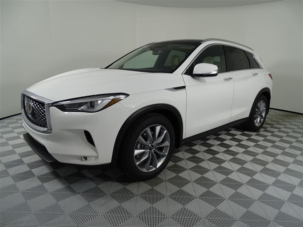 Infiniti qx50 luxe